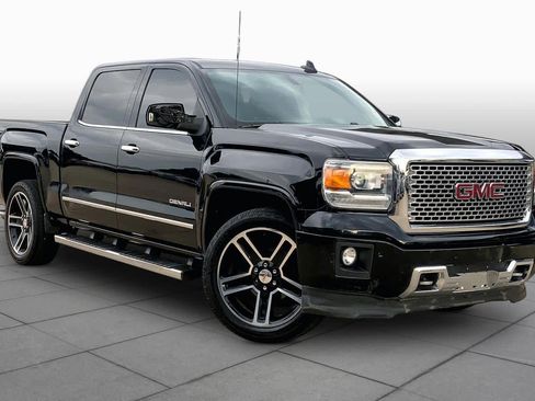 Used 2015 GMC Sierra 1500 Denali RWD image 3