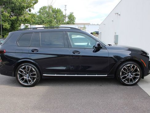 Used 2023 BMW X7 xDrive40i w/ Executive Package AWD/4WD image 31