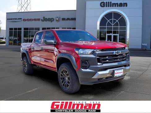 Used 2023 Chevrolet Colorado Trail Boss w/ Advanced Trailering Package AWD/4WD image 1