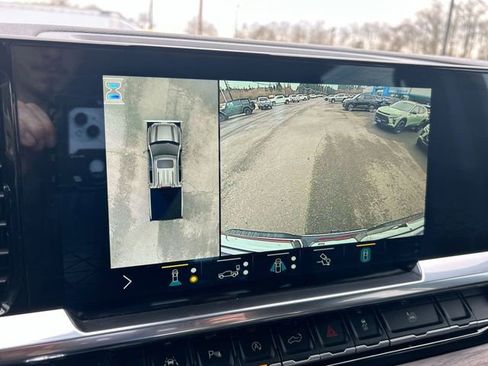 Used 2022 GMC Sierra 1500 SLT w/ SLT Premium Plus Package image 14