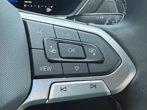 Used 2023 Volkswagen Tiguan SE R-Line AWD/4WD image 22
