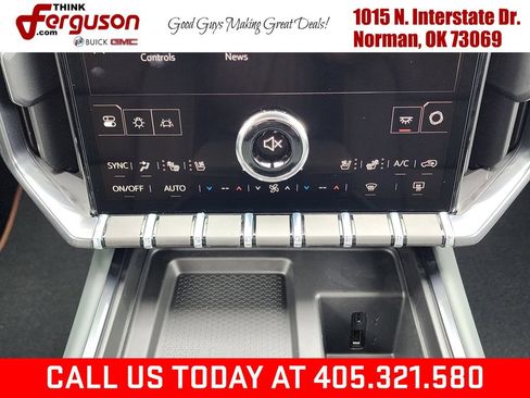 New 2026 GMC Acadia AT4 w/ Luxury Package AWD/4WD image 32