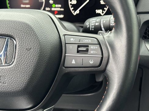 Certified 2025 Honda CR-V Sport image 8