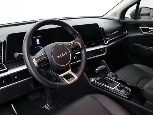Used 2024 Kia Sportage EX FWD image 12