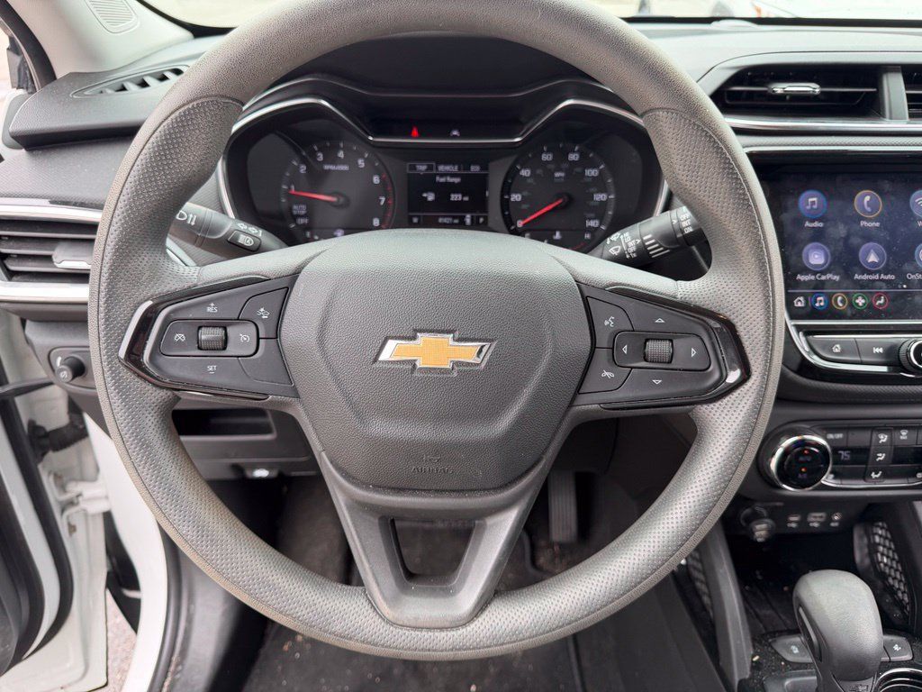 Used 2021 Chevrolet TrailBlazer LT w/ Convenience Package FWD image 25