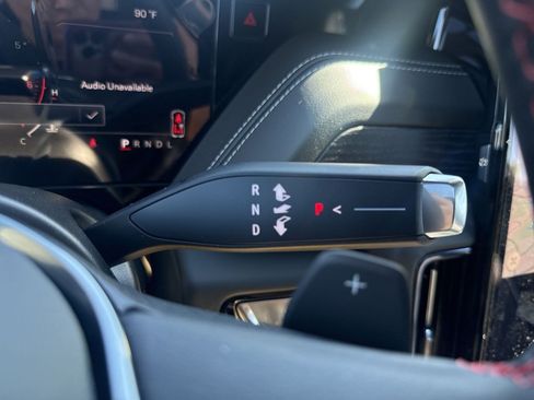 New 2026 GMC Yukon XL AT4 Ultimate AWD/4WD image 18