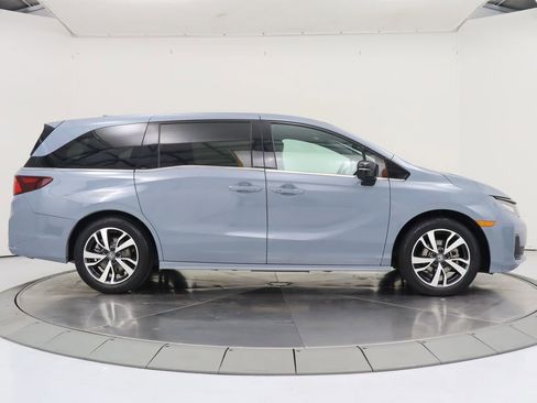 Used 2025 Honda Odyssey Sport-L image 6
