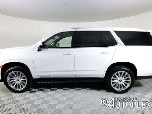 Used 2022 Cadillac Escalade Premium Luxury w/ Performance Package AWD/4WD image 8