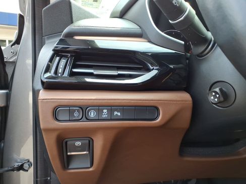 Certified 2024 Acura MDX SH-AWD w/ Technology Package image 29