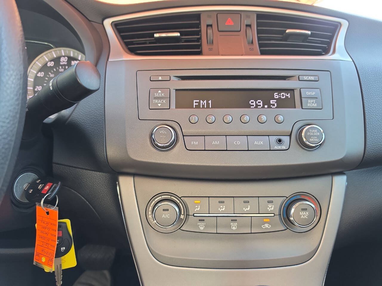 Used 2013 Nissan Sentra SV FWD image 17