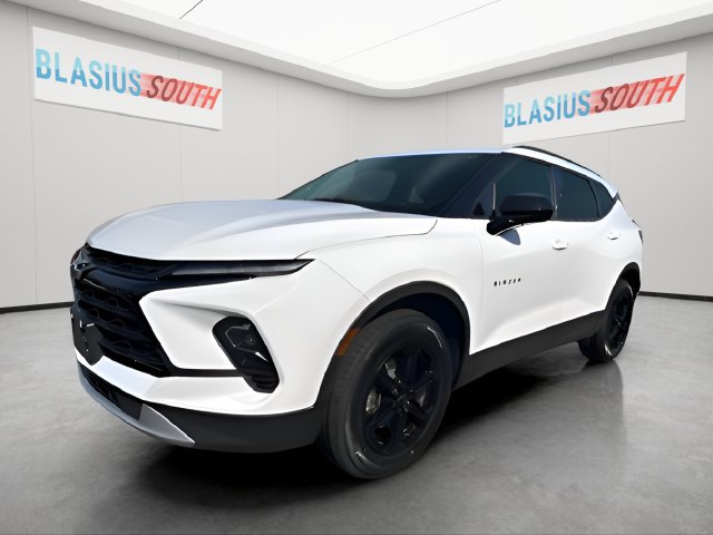 Used 2025 Chevrolet Blazer LT w/ Midnight/Sport Edition AWD/4WD image 7