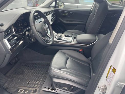 Used 2023 Audi Q7 2.0T Premium w/ Convenience Package AWD/4WD image 6