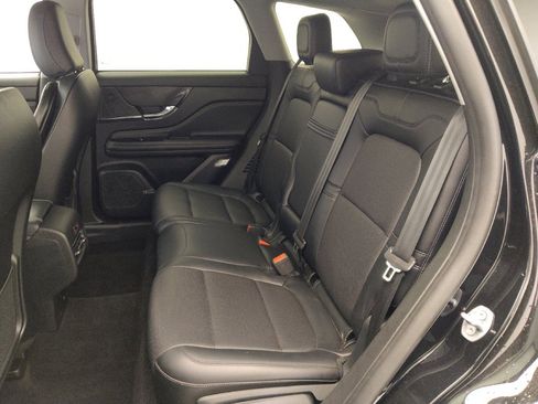 Used 2022 Lincoln Corsair FWD w/ Equipment Group 101A image 18