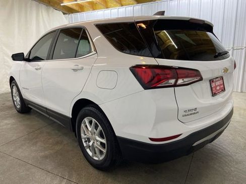 Used 2023 Chevrolet Equinox LT FWD image 8