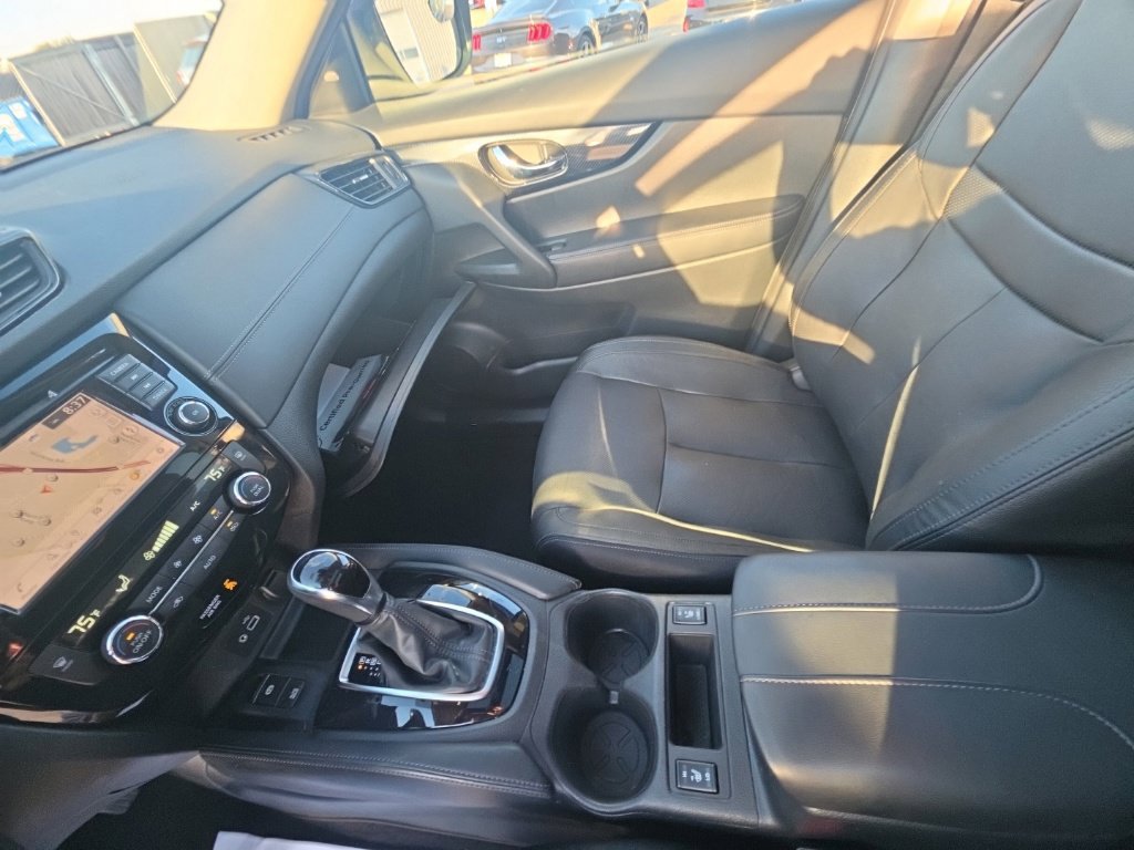 Used 2020 Nissan Rogue SL w/ Premium Package AWD/4WD image 20