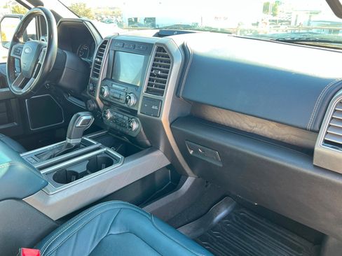 Used 2018 Ford F150 Limited image 23