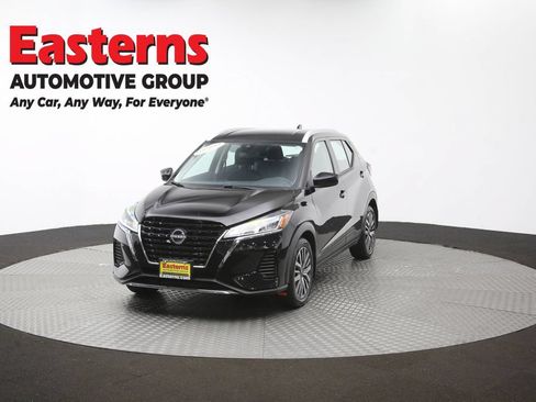 Used 2023 Nissan Kicks SV FWD image 52