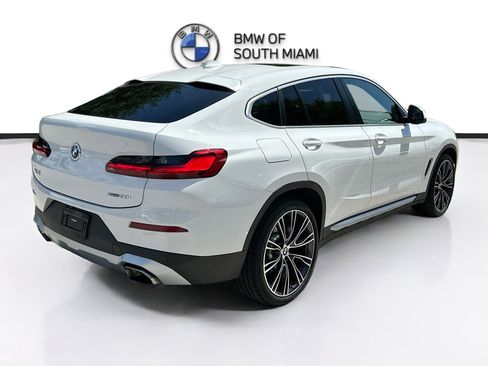 Used 2022 BMW X4 xDrive30i w/ Convenience Package AWD/4WD image 7