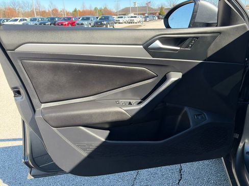 Used 2019 Volkswagen Jetta S w/ Driver Assistance Package image 13