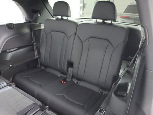 New 2026 Audi Q7 3.0T Premium Plus image 23