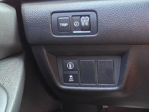 Used 2018 Honda Accord Sport image 40