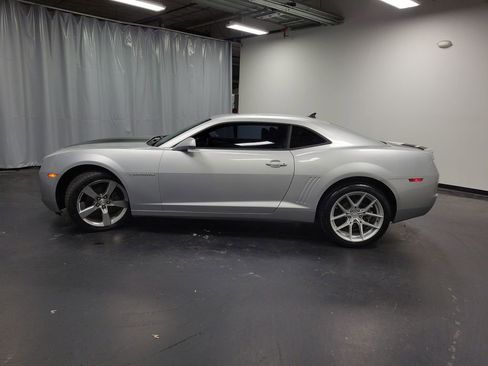 Used 2010 Chevrolet Camaro LT w/ RS Package image 5