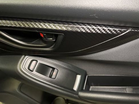 Used 2018 Subaru Crosstrek 2.0i Premium w/ Eyesight System image 50