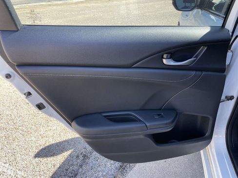 Used 2019 Honda Insight Touring image 36