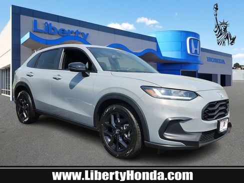 Used 2024 Honda HR-V Sport image 1