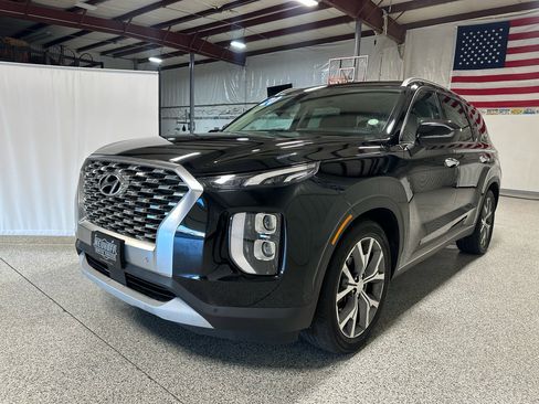 Used 2020 Hyundai Palisade SEL w/ Convenience Package image 3
