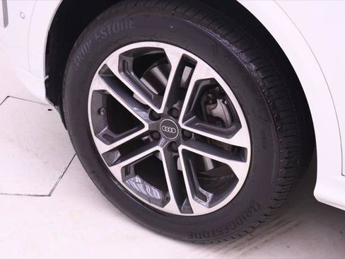 Certified 2025 Audi Q5 Premium AWD/4WD image 22