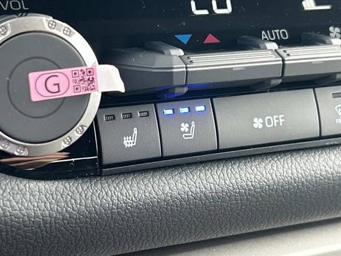 New 2026 Toyota Tundra Limited AWD/4WD image 26