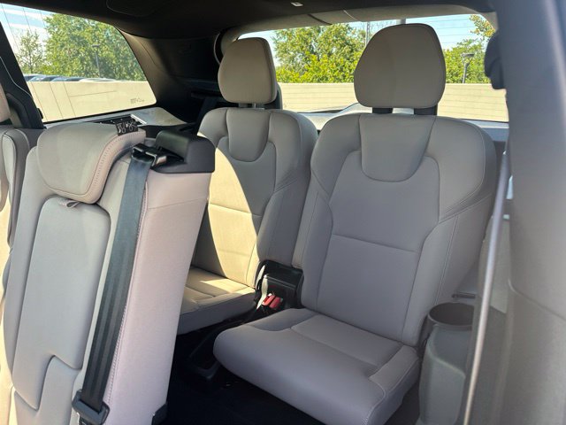 Certified 2026 Volvo XC90 B6 Plus AWD/4WD image 14