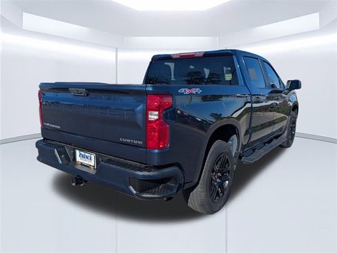 Used 2022 Chevrolet Silverado 1500 Custom image 4