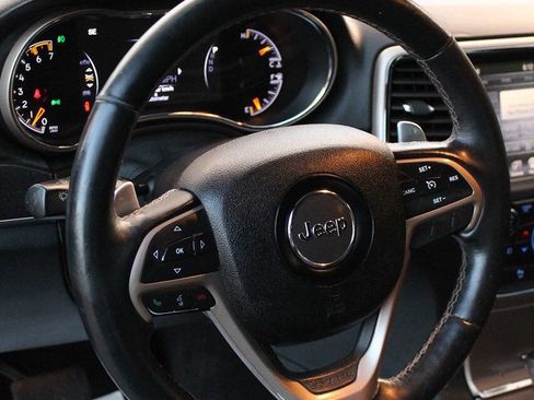 Used 2016 Jeep Grand Cherokee Limited w/ Trailer Tow Group IV image 11