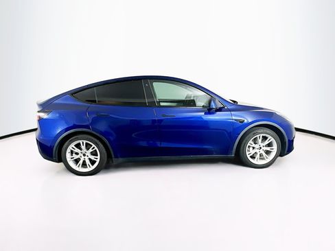 Used 2021 Tesla Model Y Long Range AWD/4WD image 10
