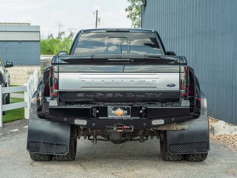 Used 2019 Ford F350 Platinum w/ Platinum Ultimate Package image 5