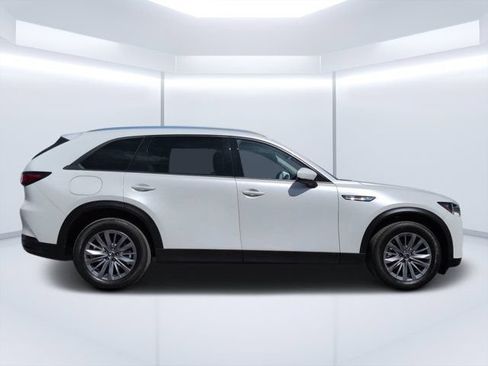 Used 2024 MAZDA CX-90 Plug-In Hybrid w/ Preferred AWD/4WD image 2