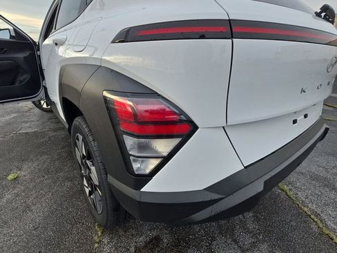Used 2024 Hyundai Kona SEL AWD/4WD image 27