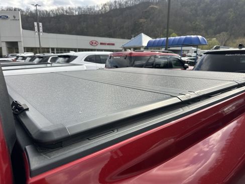 Used 2023 Chevrolet Colorado Trail Boss w/ Advanced Trailering Package image 28