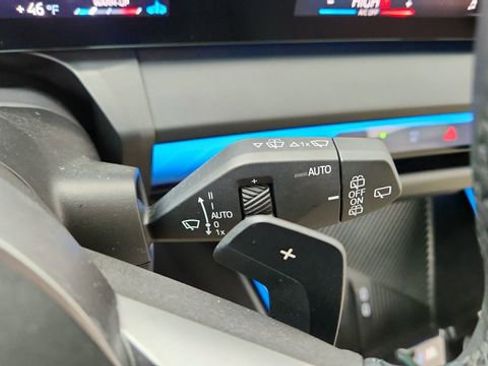 Used 2025 BMW X3 xDrive30i w/ Premium Package image 43