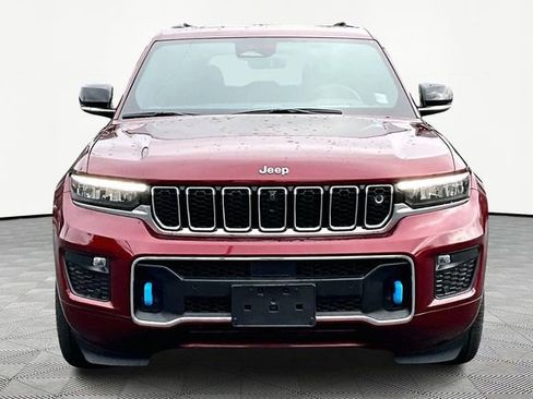 Used 2023 Jeep Grand Cherokee Overland w/ Advanced Protech Group III image 2