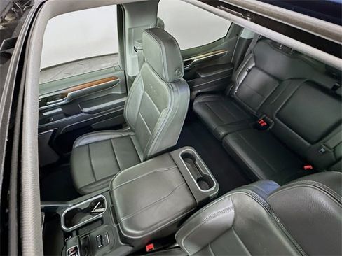 Used 2024 GMC Sierra 1500 Denali w/ Denali Reserve Package image 8