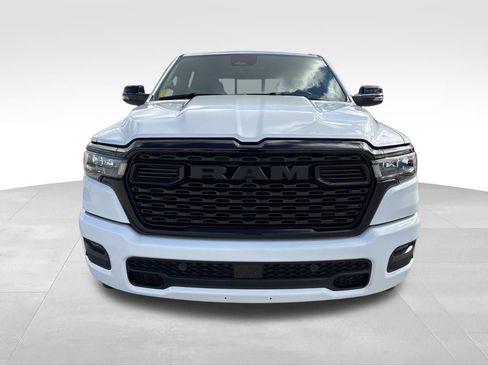 New 2026 RAM 1500 4x4 Crew Cab image 2