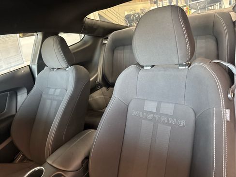 Used 2019 Ford Mustang GT RWD image 23