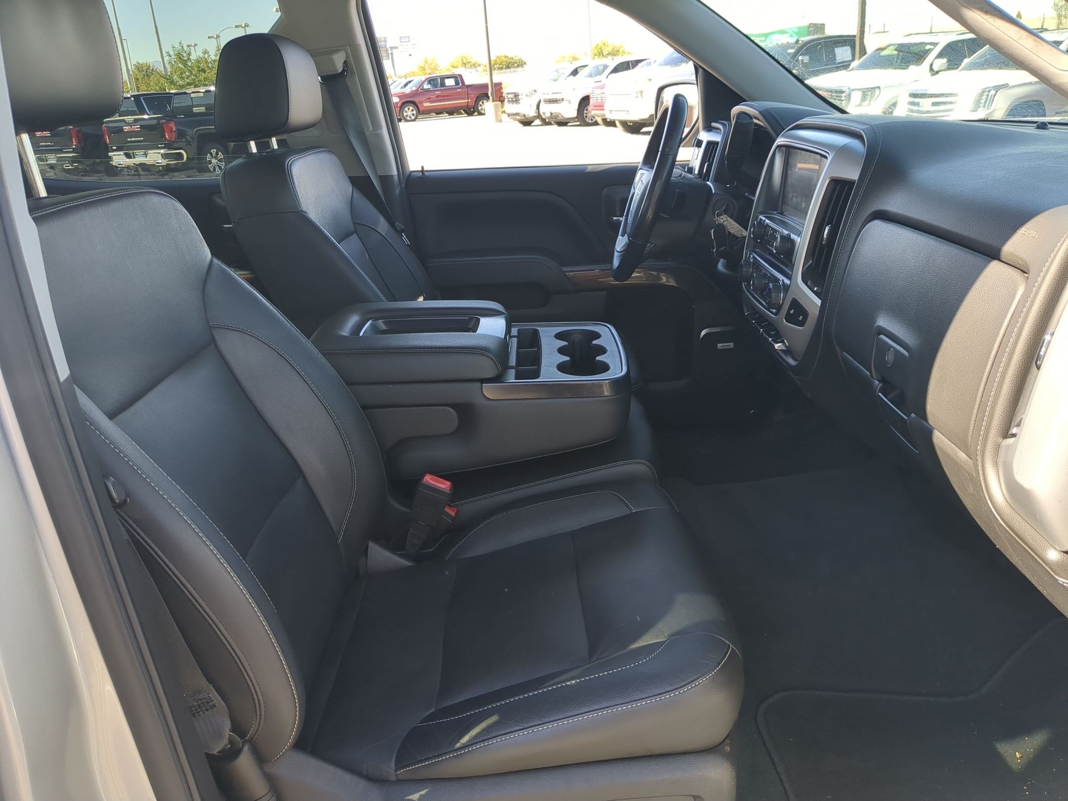Used 2018 GMC Sierra 1500 SLT w/ SLT Premium Package AWD/4WD image 30