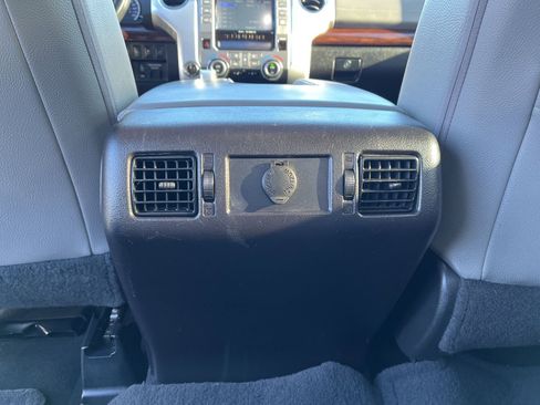 Used 2016 Toyota Tundra Limited image 35