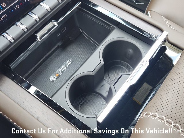 New 2027 GMC Yukon XL Denali Ultimate w/ LPO, Floor Liner Package AWD/4WD image 16
