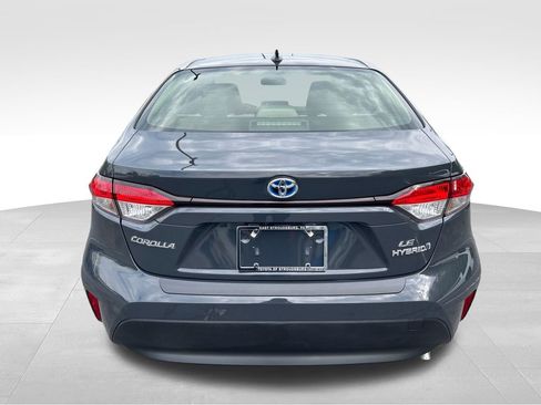 Used 2024 Toyota Corolla LE AWD/4WD image 4