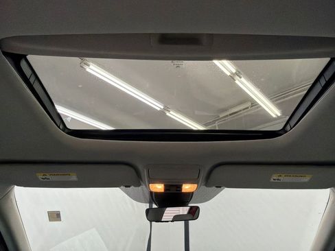 Used 2025 Honda Odyssey EX-L image 25